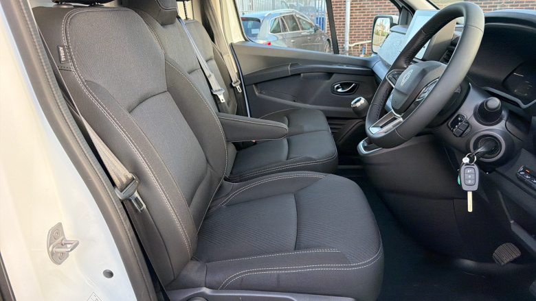 Renault Trafic Lwb Diesel LL30 Blue dCi 150 Extra [Safety] Van